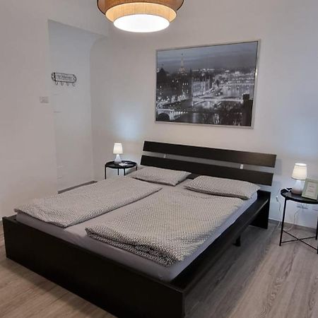 Suite Arianna Cannobio Exterior photo